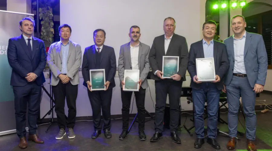 1-gorenje_supplier_awards_24_foto matija marinsek-57-900-500.webp 1-gorenje_supplier_awards_24_foto matija marinsek-57-900-500.webp