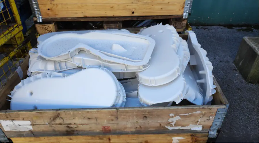 2-Corpo_news_2025_reuse_plastic_waste-900-500.webp 2-Corpo_news_2025_reuse_plastic_waste-900-500.webp