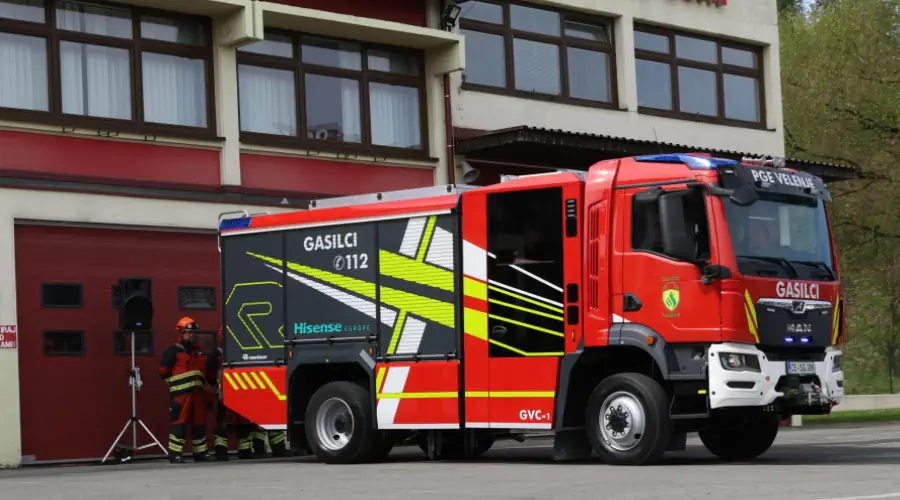 3-Corpo_news_2024_donates_fire_truck-900-500.webp 3-Corpo_news_2024_donates_fire_truck-900-500.webp
