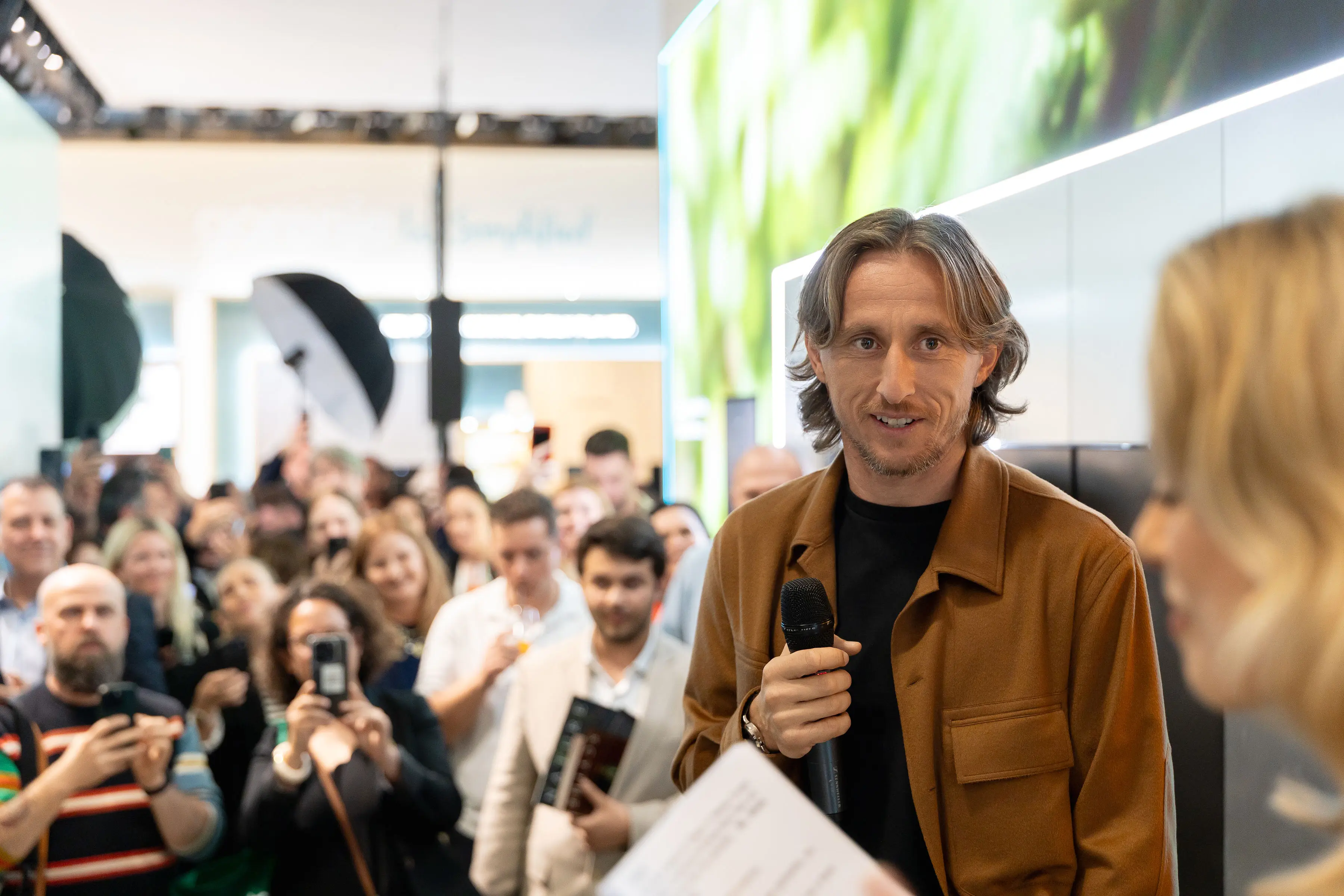 GorenjexLukaModric-Photo_Ziga_Intihar-299.webp GorenjexLukaModric-Photo_Ziga_Intihar-299.webp