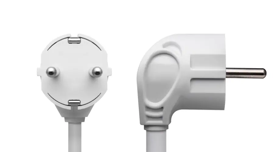 Hisense-plug_blog-cms-900x500.webp Hisense-plug_blog-cms-900x500.webp