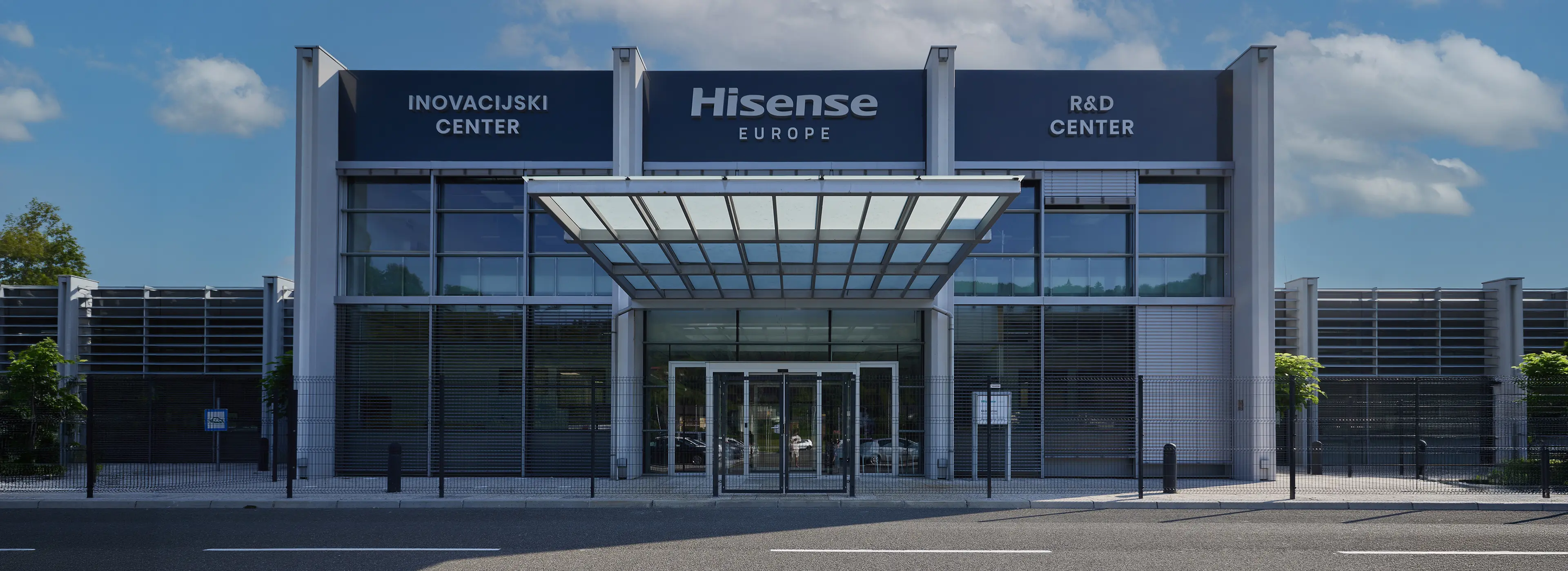 Inovacijski center Hisense Europe_3840x1400.webp Inovacijski center Hisense Europe_3840x1400.webp