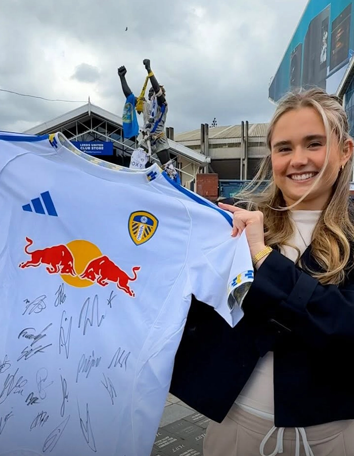 Win a LUFC Shirt with Hisense Win a LUFC Shirt with Hisense