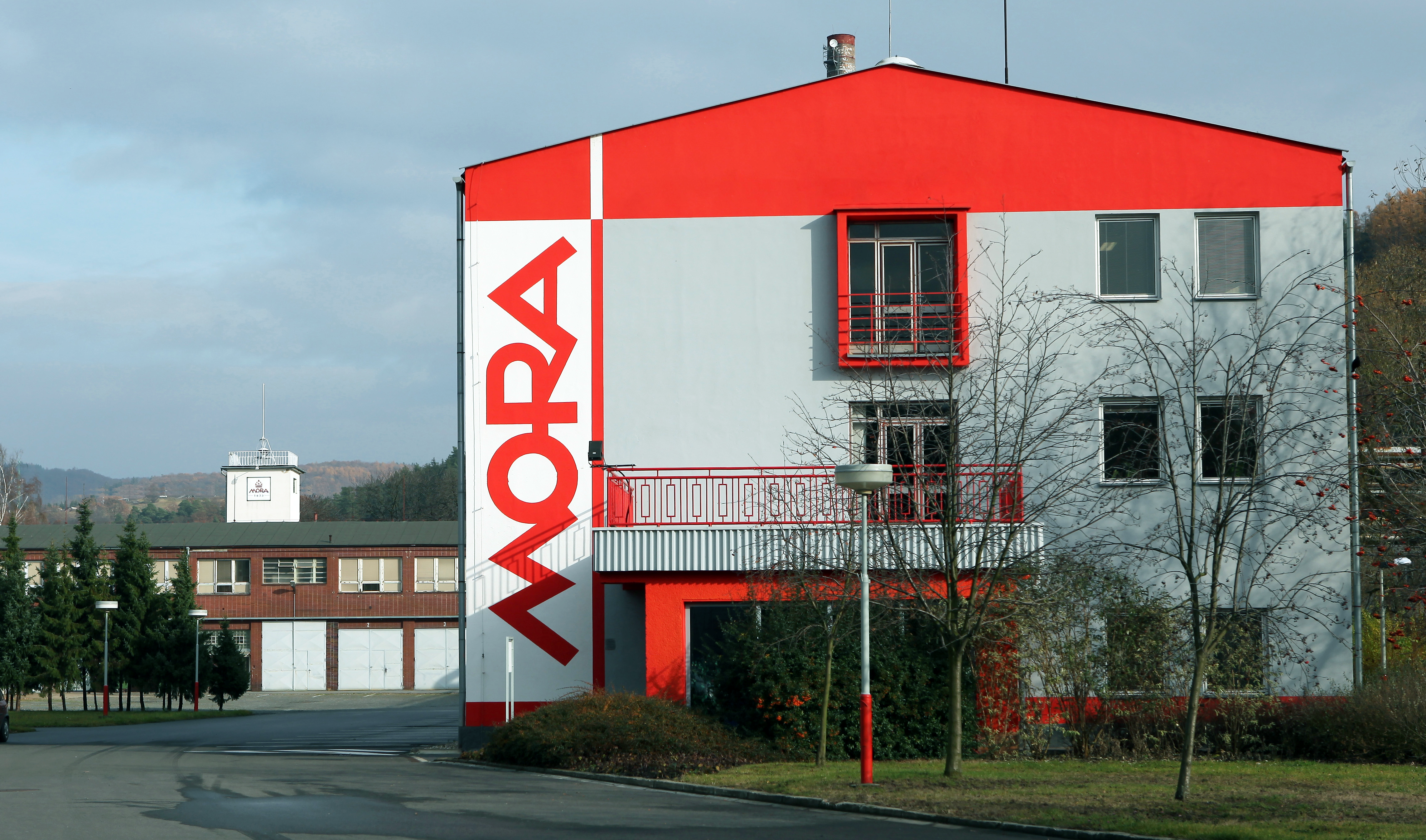 Mora factory.webp Mora factory.webp