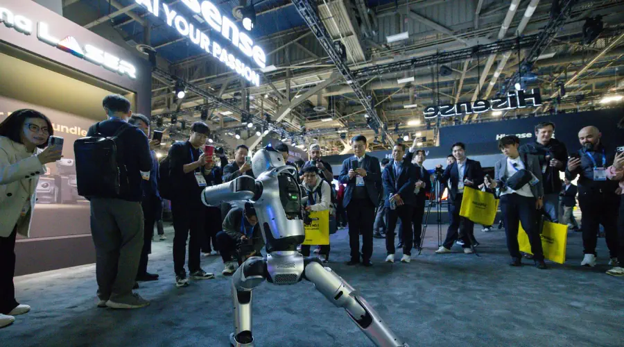 RO_Hisense_Blog_Ces_2026-img-2-CMS-900x500.webp RO_Hisense_Blog_Ces_2026-img-2-CMS-900x500.webp